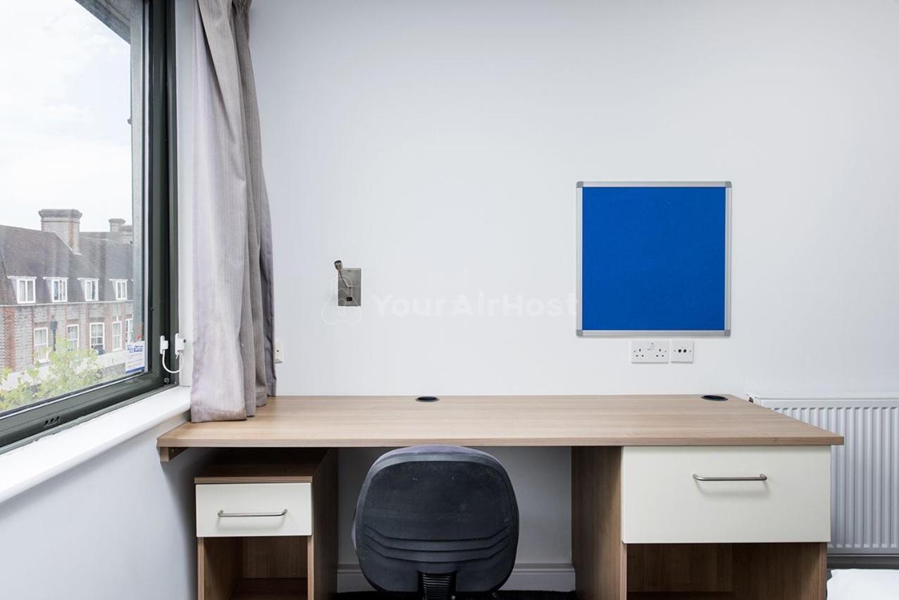 Appartamento Spacious At Axo Camden In Londra