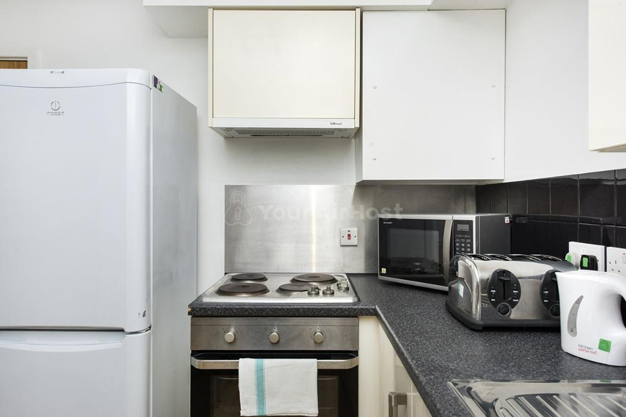 Appartamento Spacious At Axo Camden In *